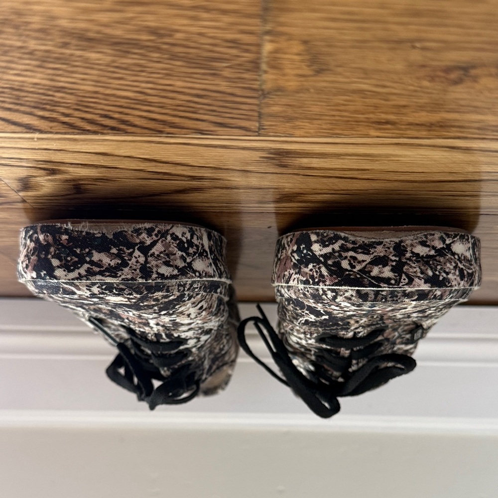 Vans x MoMA Jackson Pollock Collab Sneakers, Camo/Black + White Canvas Sneakers - Picture 6 of 11